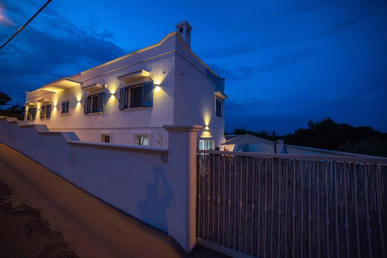 La Caletta Bed And Breakfast Torre Santa Sabina Exteriér fotografie