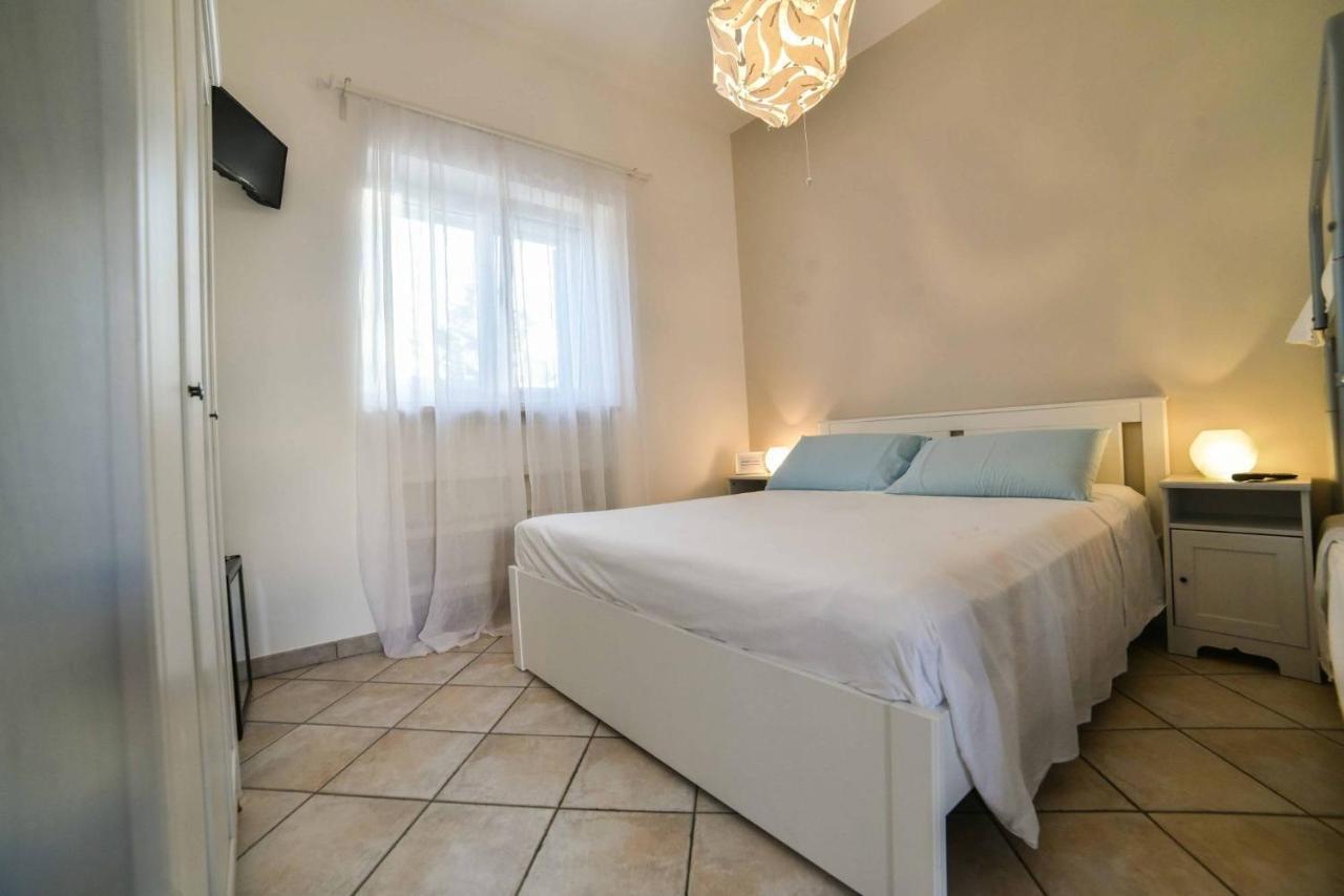 La Caletta Bed And Breakfast Torre Santa Sabina Exteriér fotografie