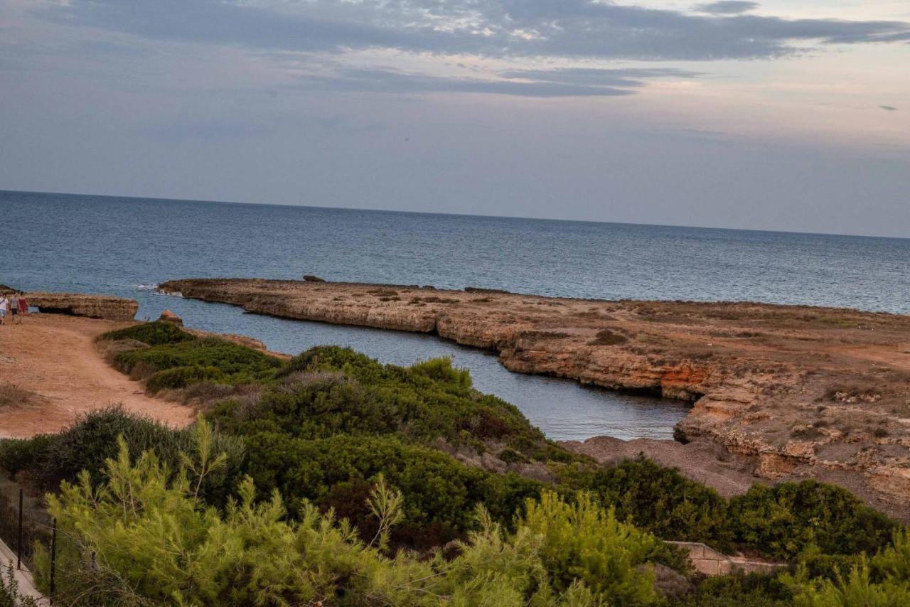 La Caletta Bed And Breakfast Torre Santa Sabina Exteriér fotografie