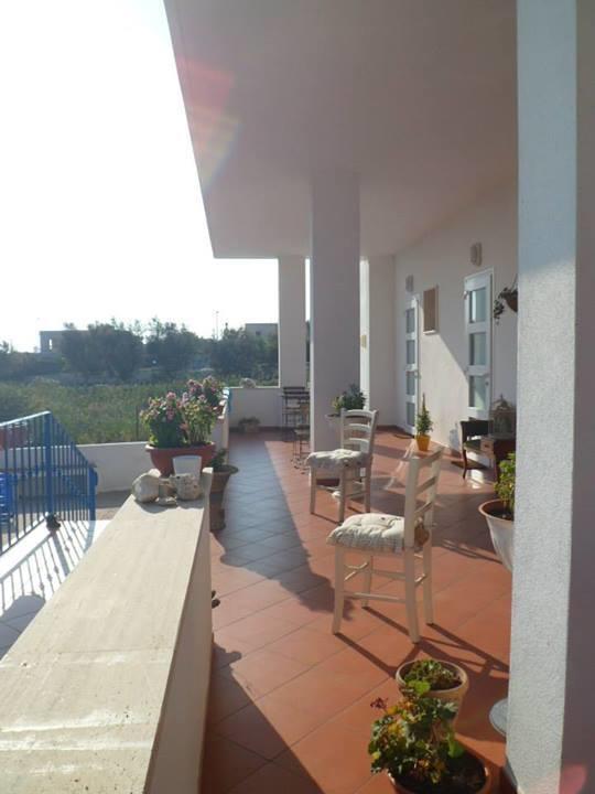 La Caletta Bed And Breakfast Torre Santa Sabina Exteriér fotografie